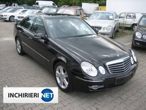 Mercedes E320 Lateral