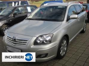 Toyota Avensis Lateral