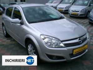Opel Astra Lateral