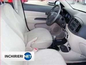 Hyundai Accent Interior