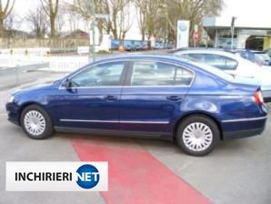VW Passat Lateral