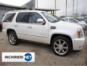 Cadillac Escalade Lateral