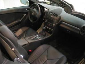 Mercedes SLK 200 Interior