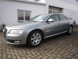 Audi A8 Lateral