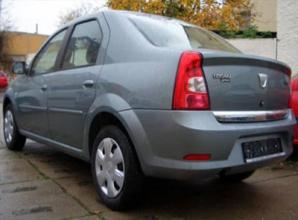 Dacia Logan Lateral