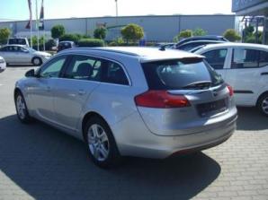Opel Insignia Lateral