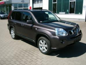 Nissan X-Trail Lateral