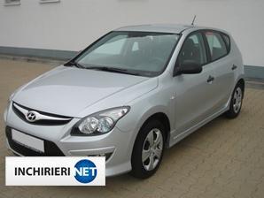 Hyundai i30 lateral