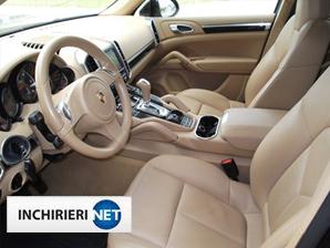 Porsche Cayenne interior