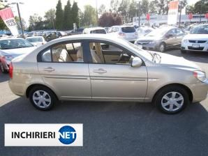 Hyundai Accent Lateral