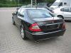 auto Mercedes E320 Spate