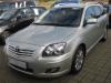 inchiriere Toyota Avensis Lateral