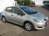 inchiriere Toyota Auris Lateral