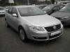 inchiriere VW Passat Lateral