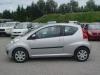 inchiriere Peugeot 107 Lateral